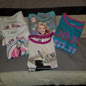 Lot of Jojo Siwa Tshirts 5 total and bonus